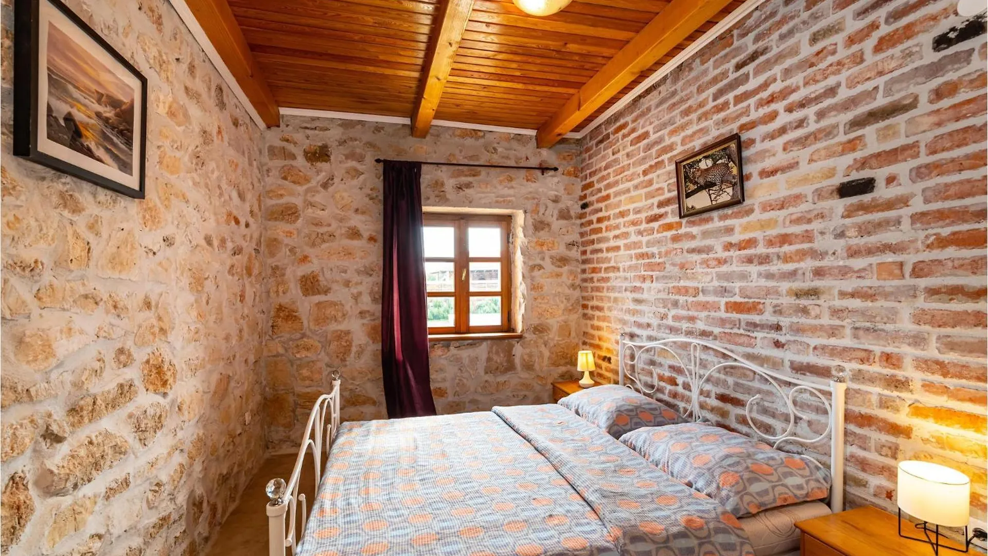 2 Bedroom Cozy Home In Lisane Tinjske